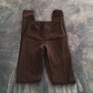 Wunder Under Lululemon leggings